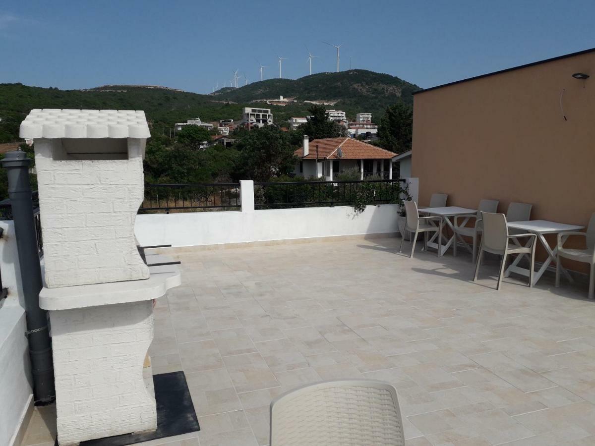Apartments Tina Utjeha Ngoại thất bức ảnh